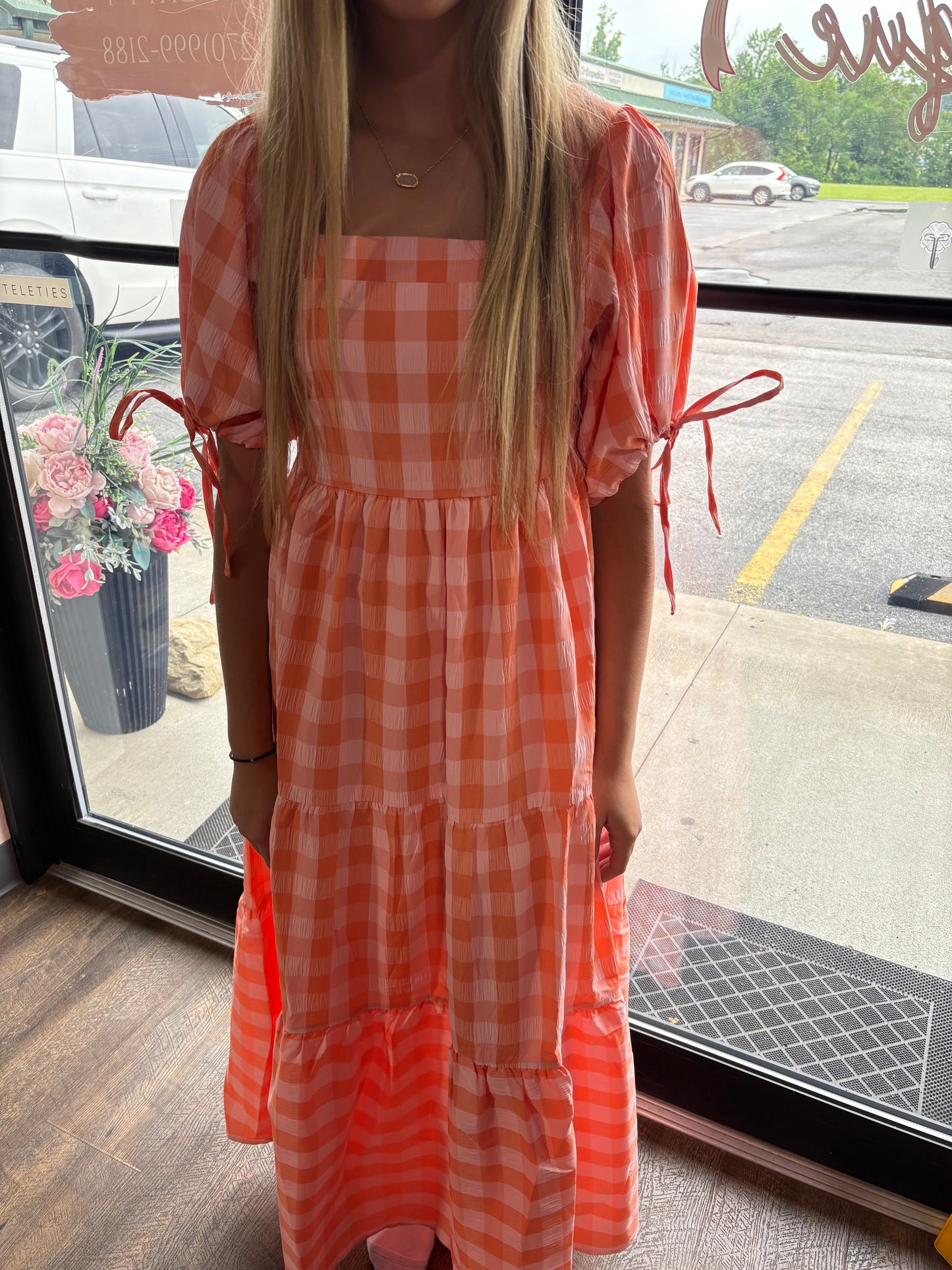 Salmon Dres