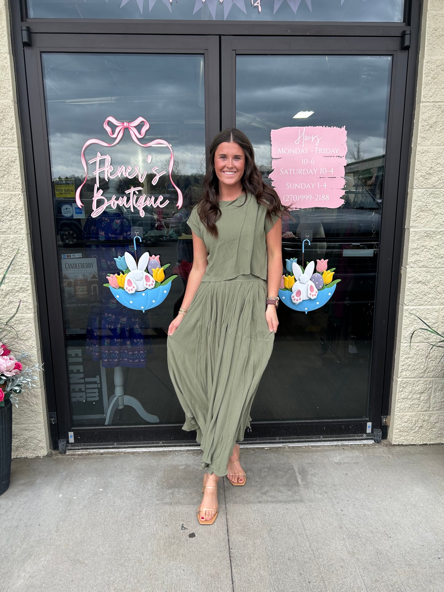 Two piece olive set