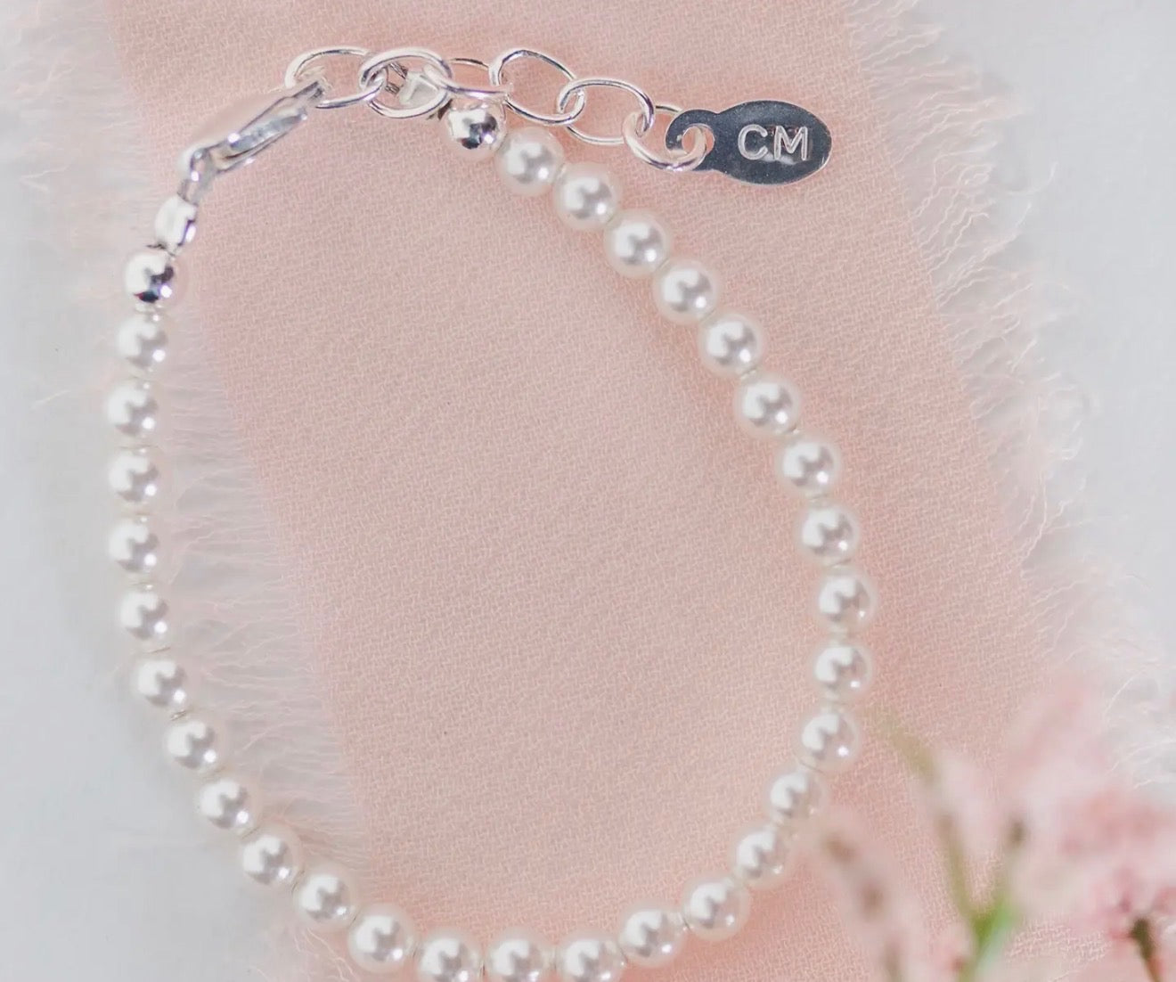 Pearl bracelet