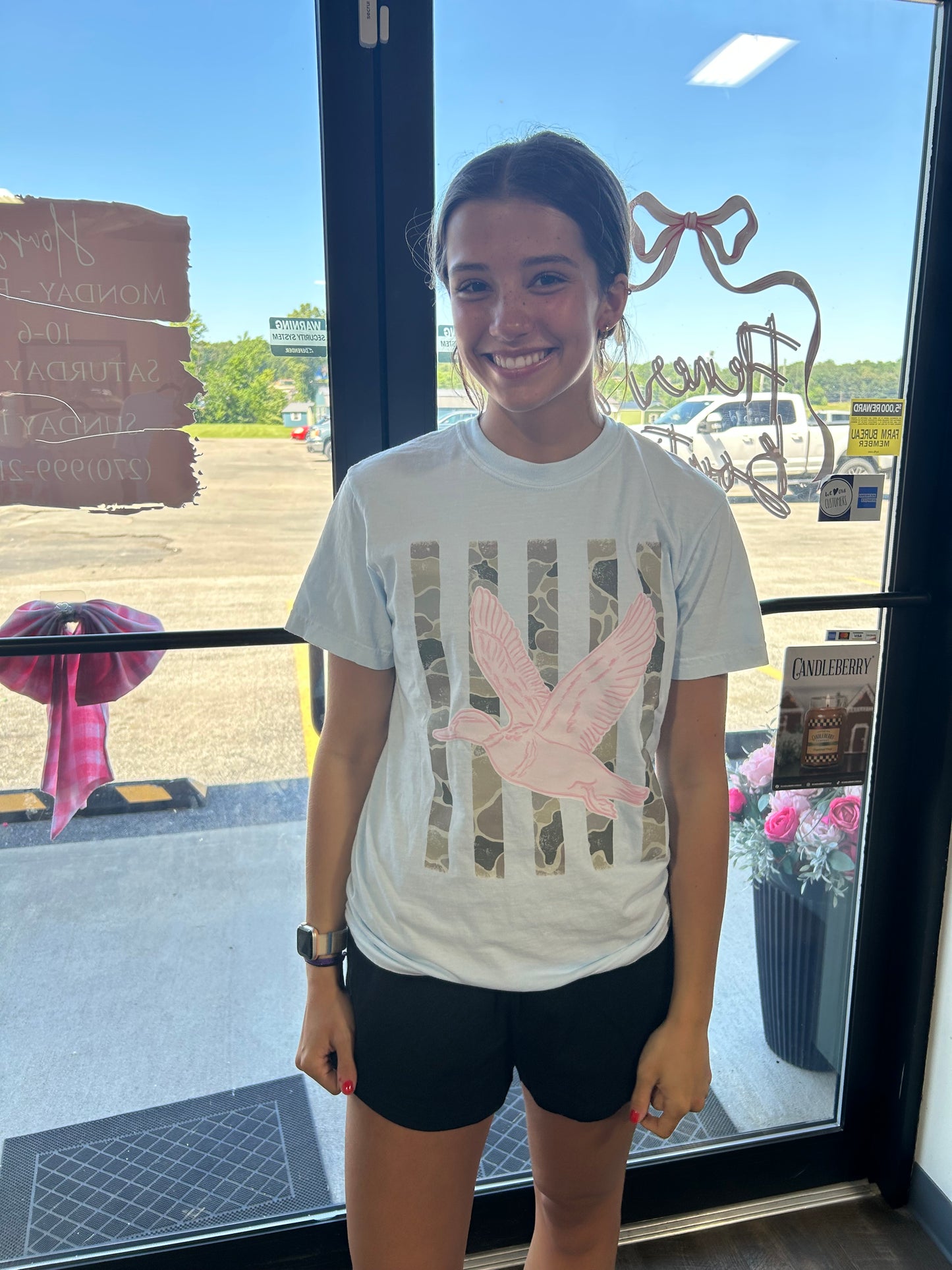 Pink Camo Duck Graphic