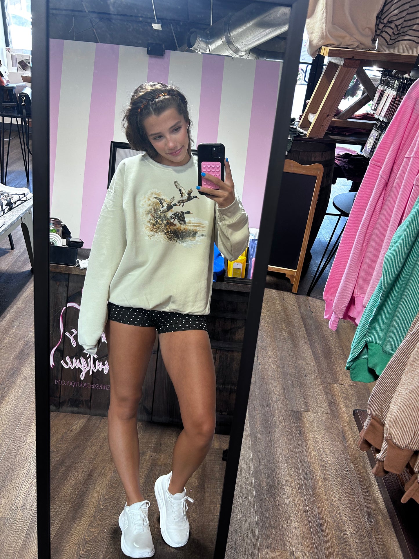 Vintage Duck Crewneck